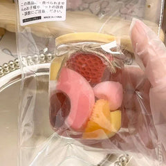 缶詰フルーツyuyuスクイッシーおもちゃ